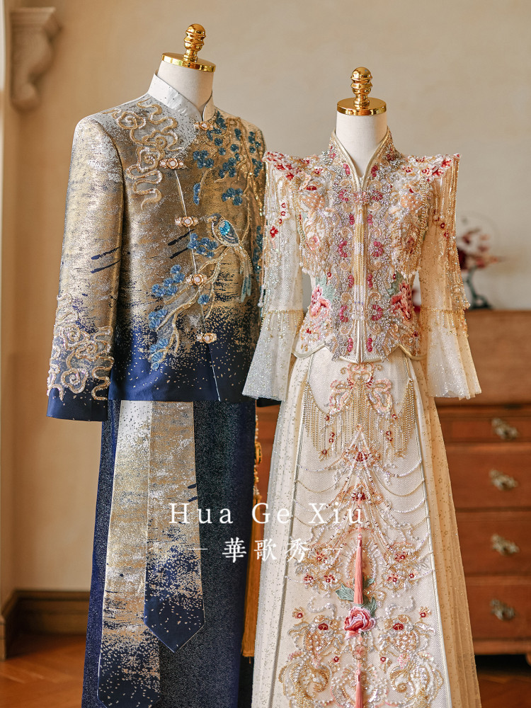 Embroidery Set - Oriental Traditional Couple Wedding Outfit Xiuhe