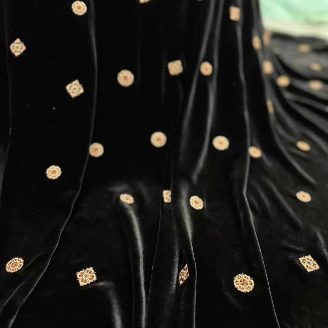 135CM Wide Black Green Embroid - Embroidery Jacket recension och pris