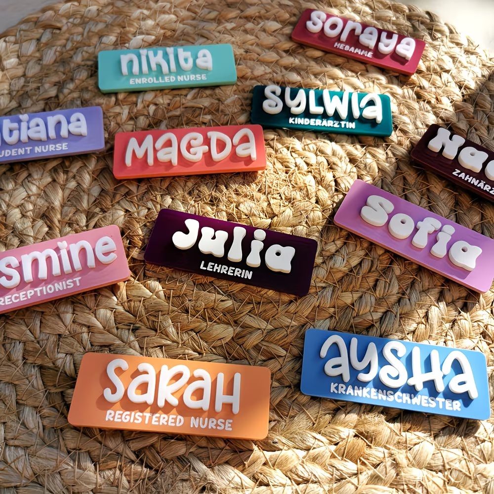 Personalized Name Brooch Badge - Embroidery Texture recension och pris