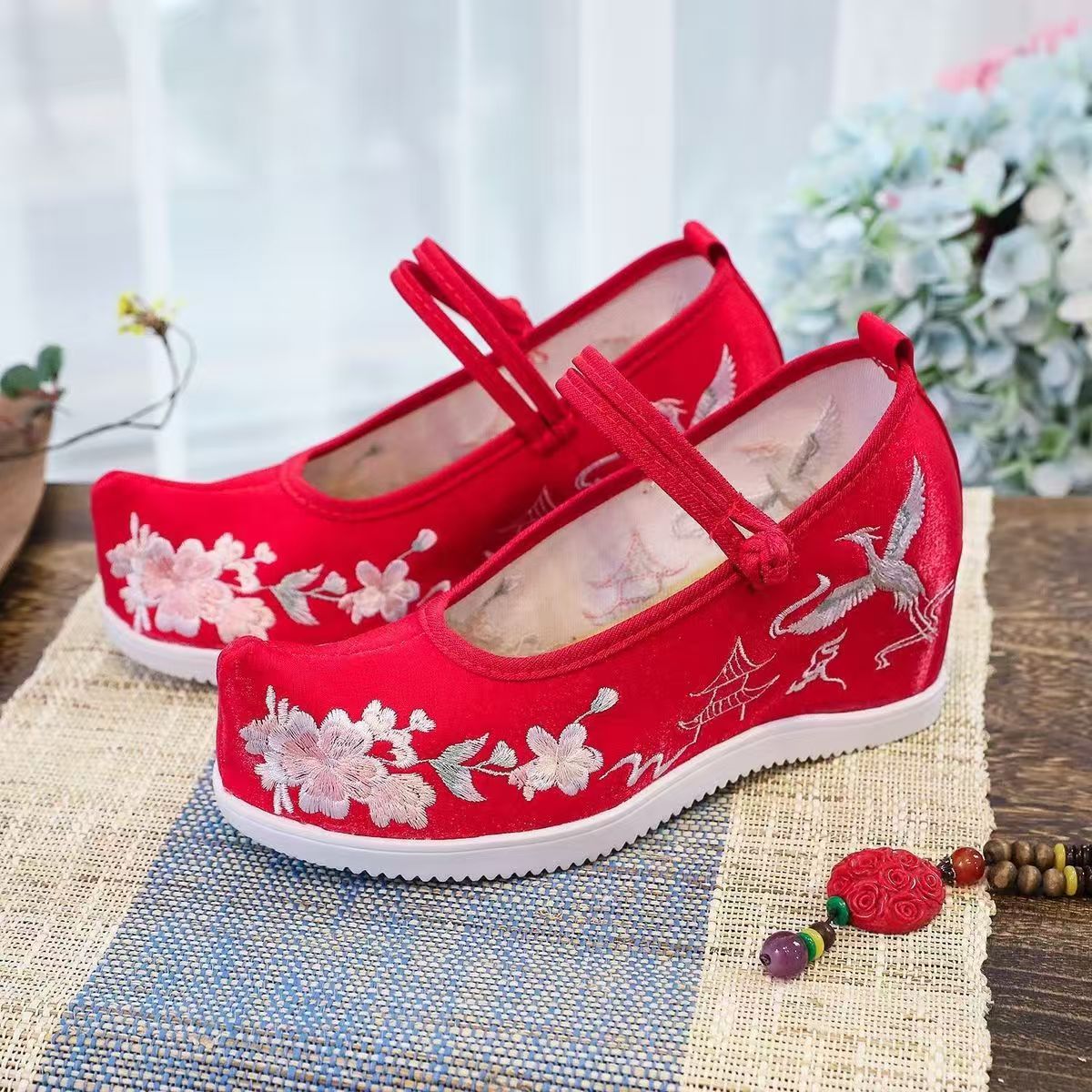 Women Increased Internal Embro - Embroidery Wedding recension och pris
