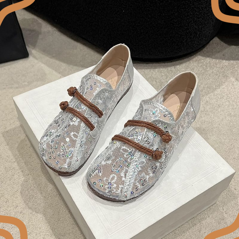 Retro Womens Shoes Exquisite A - Embroidery Design Free recension och pris